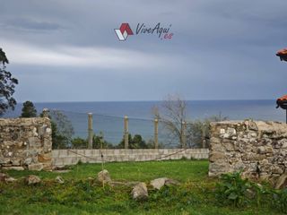 Terreno residenziale in Tazones - Argüero. Finca edificable en la zona de careñes, a 15 minutos de gijón.
