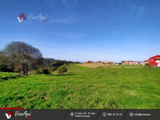 Terrain résidentiel  Albuerne. Parcela edificable con vistas al mar en la zona de cudillero con