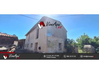 Casa a Selorio - Tornón. Casa de piedra  que necesita rehabilitación. situada a 5 minutos