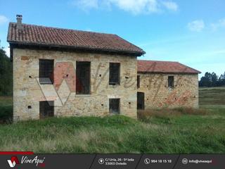 Haus in Tazones - Argüero. Caserio de 45.449 m2 de parcela con 2 edificaciones para reforma