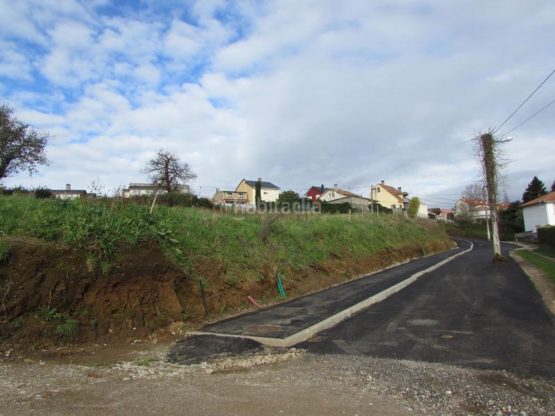 Foto 4ac5cee6-b4c2-4f9c-828d-a7ec34fc4d4f. Terrain résidentiel dans rúa vacarizas 1 dans Liáns Oleiros