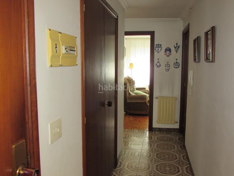 Foto 5e86f9d7-fbbb-4116-be3b-d81e93099443. Piso en Mugardos