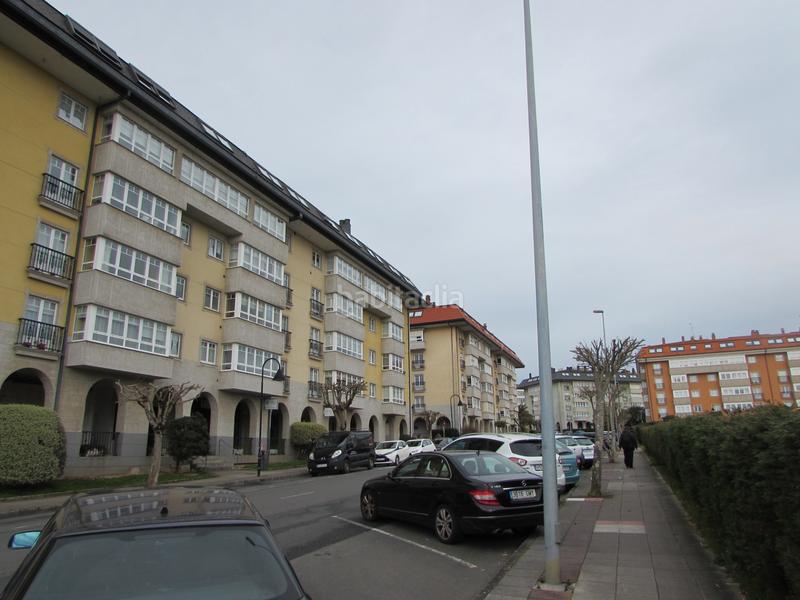 Foto accfe56c-c48c-422d-a29c-de26441e6a15. Local comercial en rúa rafael bárez 26 precio negociable en Narón