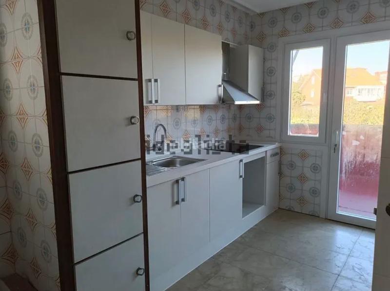 Foto ad9f05e3-8e6a-4734-abfb-2e9d350e1068. Casa en rua rio lambre 4 oportunidad de inversion. en Ferrol