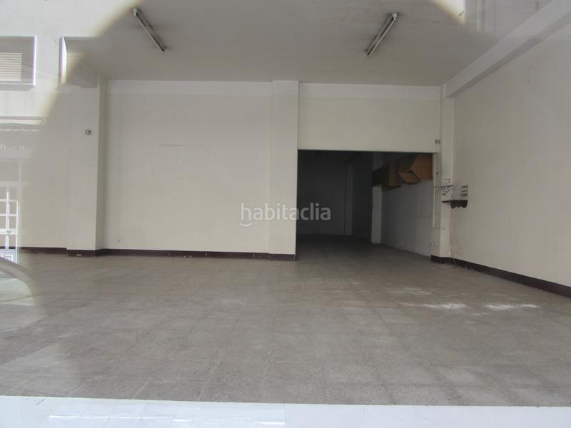 Foto ea282f61-b473-4a15-adaa-26dff1d30c7c. Local comercial a rúa cristóbal colón 51 a Alto del Castaño Narón