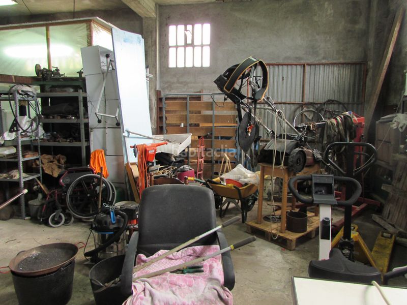 Foto cc7607f0-384b-4b30-bd00-9a2f6124c367. Building in lugar gaiteiro 1 in Cambre