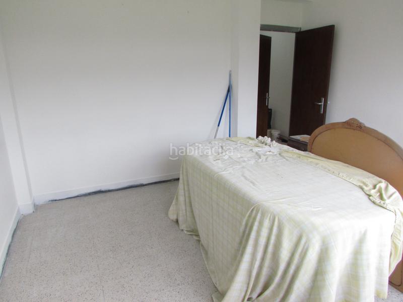 Foto 9f217a64-095e-40ce-a0f0-c8eaf6c878ed. Edificio en lugar gaiteiro 1 en Cambre