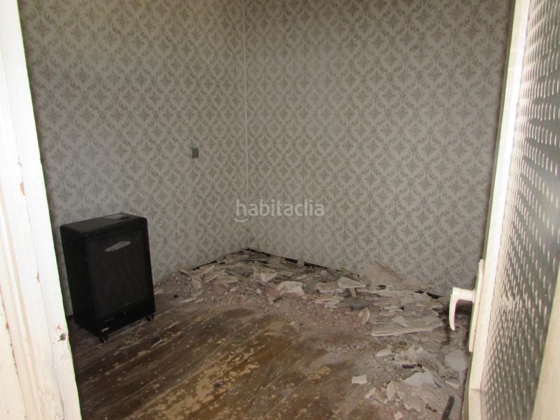 Foto fa5fb823-589c-4f24-bcfc-87fe740d39f9. Casa a rúa real alta 87 a A Malata - Catabois - Ciudad Jardín Ferrol