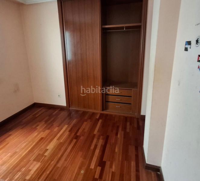 Foto 0ef8e44b-6942-49e0-9cda-8ed4b7132a6d. Piso en calle de la canella ciega 22 en Verín