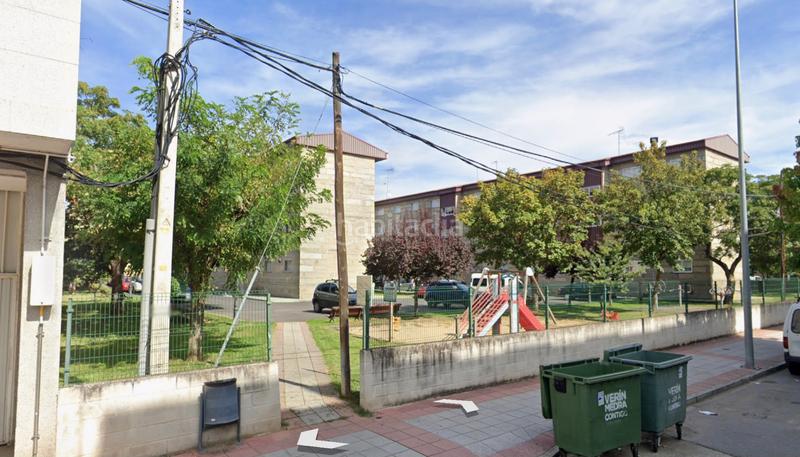 Foto 4a9a5c46-1299-4c13-8323-2bfefaf62d87. Piso en calle de la canella ciega 22 en Verín