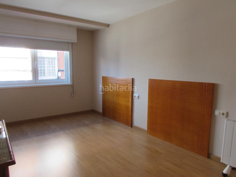 Foto 5dc53d0c-f427-41e9-9dcb-4706a7f77517. Rent flat in rúa vicente risco 1 in Oseiro Arteixo