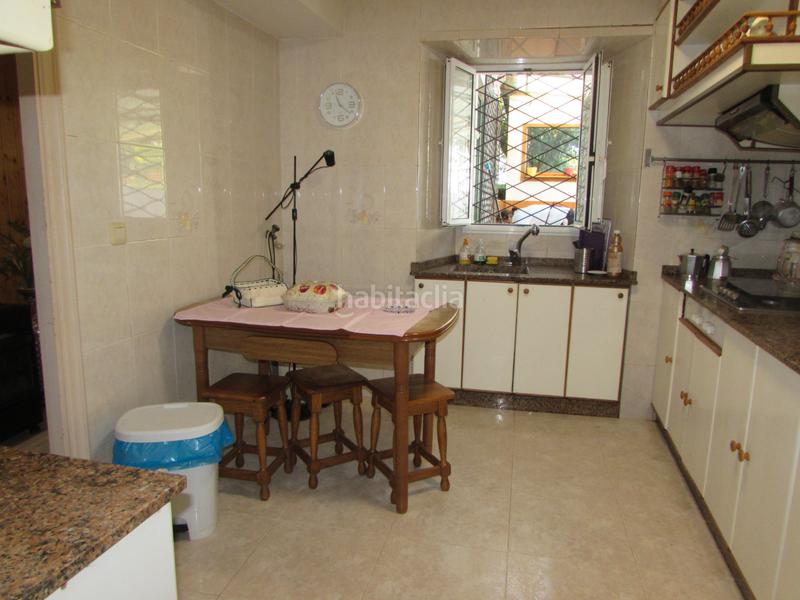 Foto f583bb13-c6a6-44be-bc1d-fd1638ce93d0. House in empedron 8 in Neda