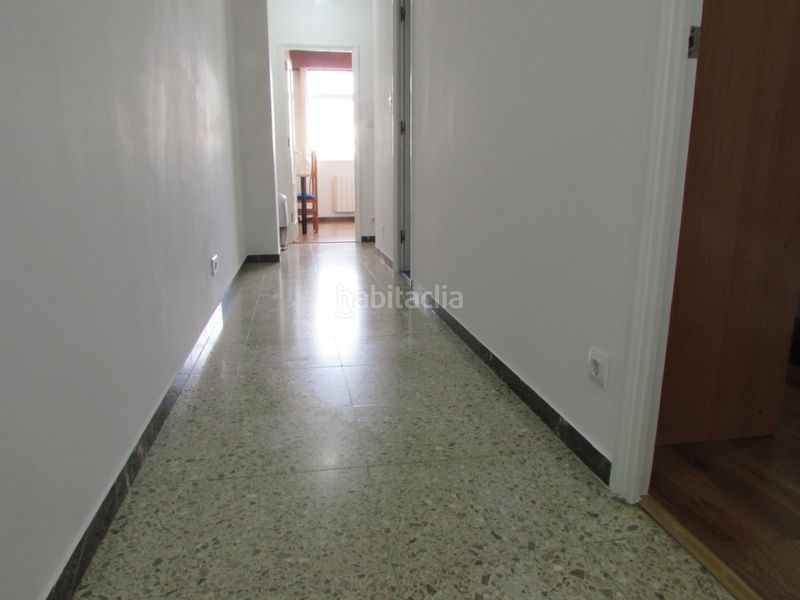 Foto 51e5bd6d-5cd3-492f-87f3-df378826ef47. Pis a rúa alcalde usero 55 a Plaza de España Ferrol