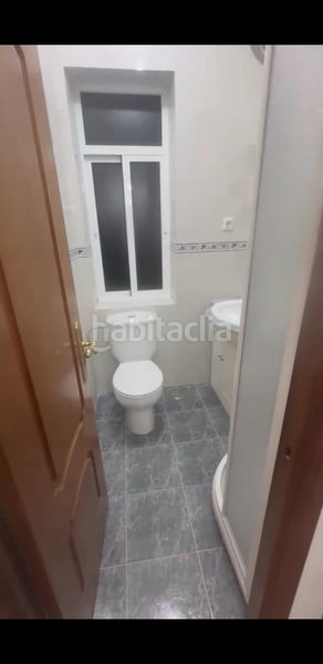 Foto d6c2e5e5-2bce-439e-810b-b7f276f2984f. Etagenwohnung in rúa caracas 29 in Pastoriza Arteixo