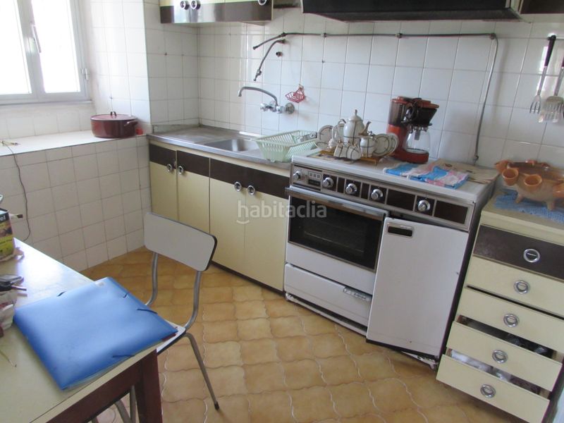 Foto 366fb784-877e-48bd-bdda-fc52f6fda7a2. Casa a montecuruto núcleo 167 a A Malata - Catabois - Ciudad Jardín Ferrol
