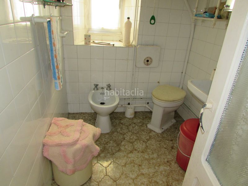 Foto bd1e02ec-202b-443b-a7e1-b0b9b435069d. Casa a montecuruto núcleo 167 a A Malata - Catabois - Ciudad Jardín Ferrol
