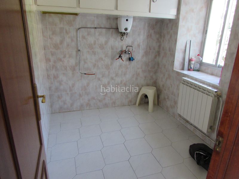 Foto e5bbd015-3cfc-48ba-9ab5-07f03c2a452c. Casa a montecuruto núcleo 167 a A Malata - Catabois - Ciudad Jardín Ferrol
