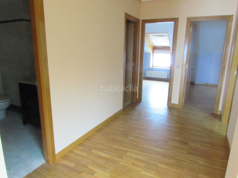Foto 4156ee83-5c99-4d2e-9679-cc169b05b8e0. Pis amb calefacció aparcament a Sada