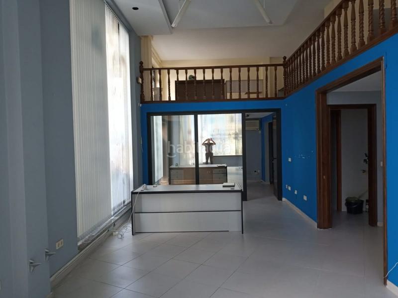 Foto b1ceb3ef-113f-4813-a49b-34387cbdc02d. Local comercial  centrico en Boiro