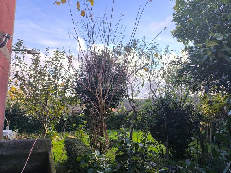 Foto 0b30740e-e231-4f99-8c79-d2a3c2f8c921. Maison avec chauffage parking dans Val do Dubra