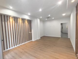 Location Local commercial  Calle horreo. Local en alquiler en el centro de santiago