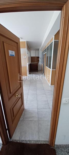 Foto f87b3c0a-5b0e-403c-8b40-dcb19dabc0c0. Rent office space with heating in Campus Norte - San Caetano Santiago de Compostela