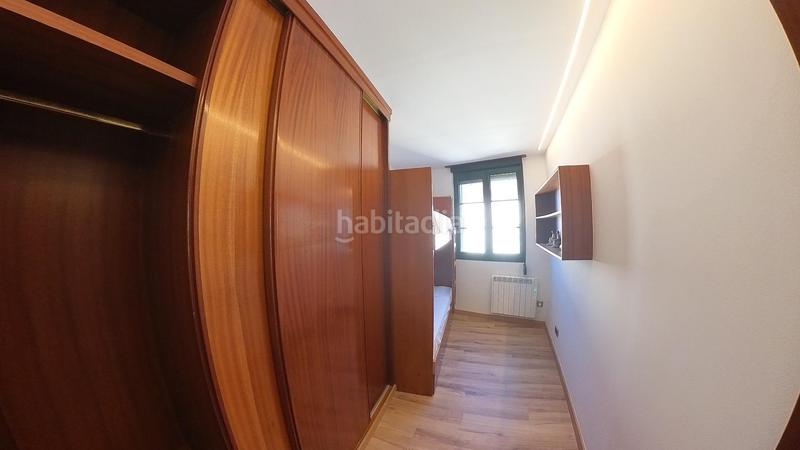 Foto 54520cba-a35c-4000-b439-eb9131d7fc73. Casa con riscaldamento parcheggio in Campus Norte - San Caetano Santiago de Compostela