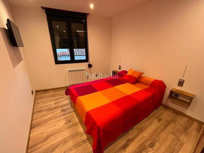 Foto b3a582a7-9872-4936-83e0-b7bd30a896ab. Casa con riscaldamento parcheggio in Campus Norte - San Caetano Santiago de Compostela