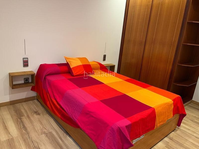 Foto e1807f1d-99d6-41b8-a234-00ab85071b75. Casa con riscaldamento parcheggio in Campus Norte - San Caetano Santiago de Compostela