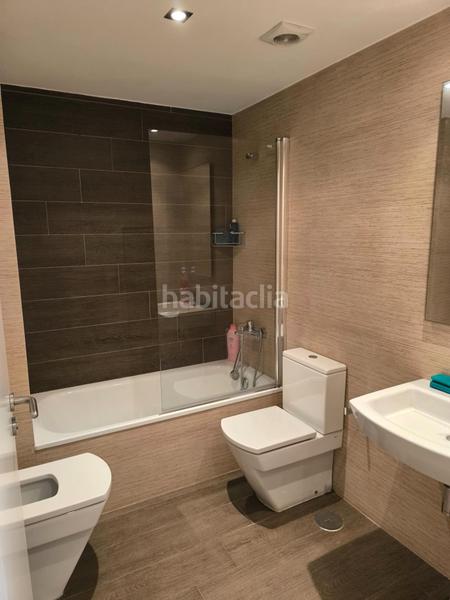 Foto 03e75703-e83f-496b-9bc7-9823bf5574f5. Maison avec chauffage dans Campus Norte - San Caetano Santiago de Compostela