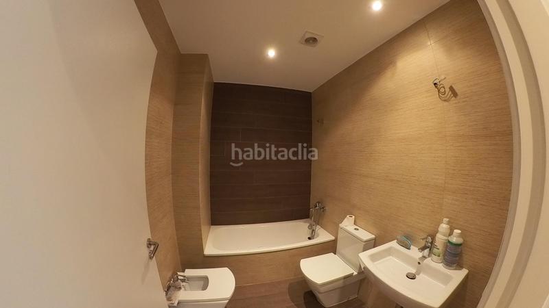 Foto cdcefdc4-a7c4-47f4-b7d9-e39182676a3e. Maison avec chauffage dans Campus Norte - San Caetano Santiago de Compostela