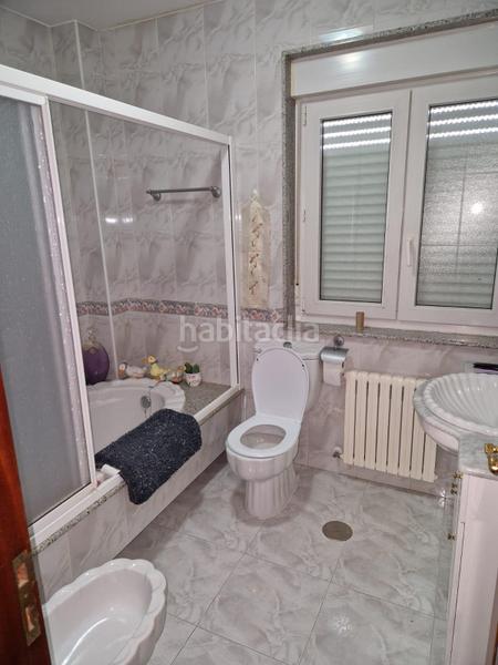 Foto 31921e2b-619b-4d19-9d32-874dc1384410. Xalet amb calefacció aparcament piscina a Trazo