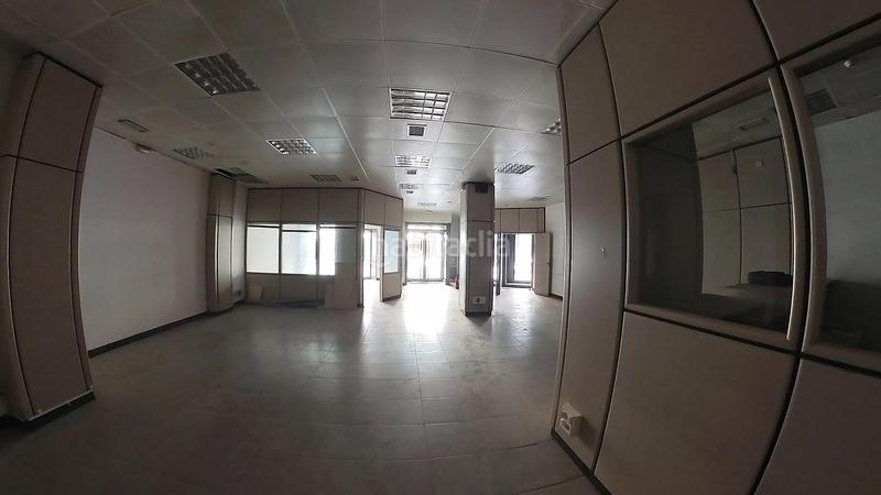 Foto bf5f7235-7475-4f31-aa6f-dbfa3b5f87a4. Alquiler local comercial local en alquiler en santiago en Santiago de Compostela