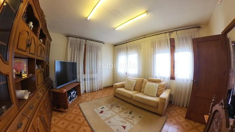 Foto 45772e76-0fef-440f-98c3-895208d9ed74. Casa amb calefacció aparcament a Pino (O)