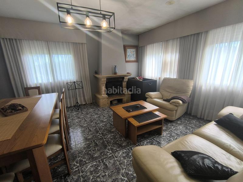 Foto 918b665f-eff8-42f7-92a1-dc7ea942d2f5. Casa amb calefacció aparcament a Pino (O)