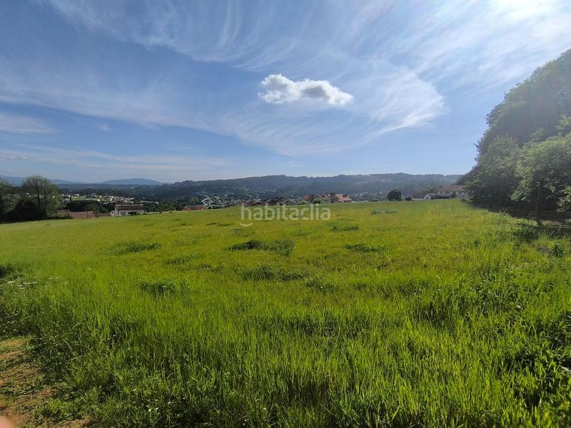 Foto fcaf78f0-0fb6-4a2e-a98f-29c151140086. Terreno residenziale in Parroquias de Santiago Santiago de Compostela