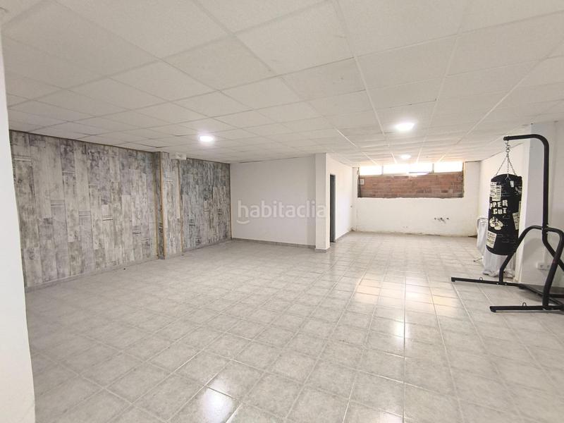 Foto 0c8eccd3-8b3c-40cb-87ee-487b9b3e0785. Semi detached house with heating in Campus Norte - San Caetano Santiago de Compostela