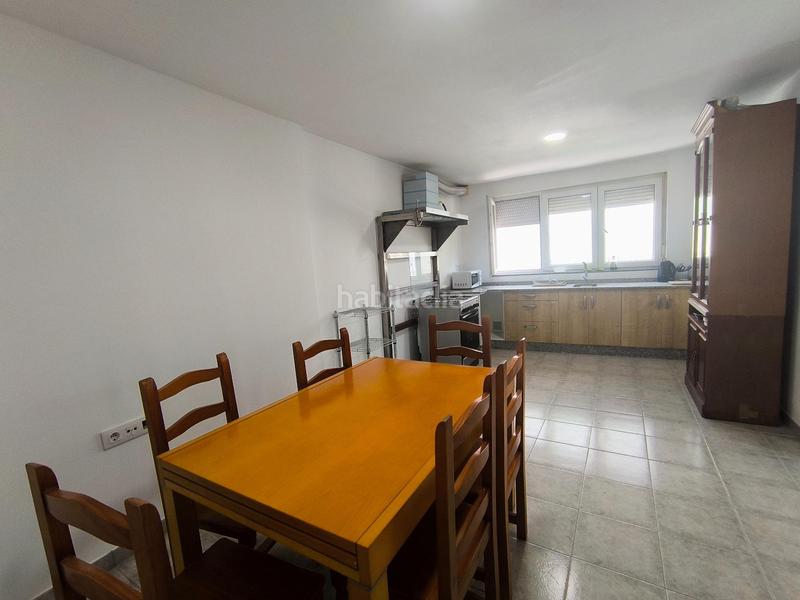 Foto 2ffc5b9f-6c3f-487a-8b23-308235ce857c. Semi detached house with heating in Campus Norte - San Caetano Santiago de Compostela