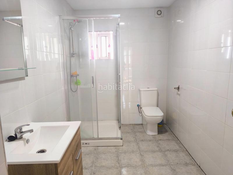 Foto 3a4ef38c-e4be-4f36-bdf4-f816d7f31eab. Semi detached house with heating in Campus Norte - San Caetano Santiago de Compostela