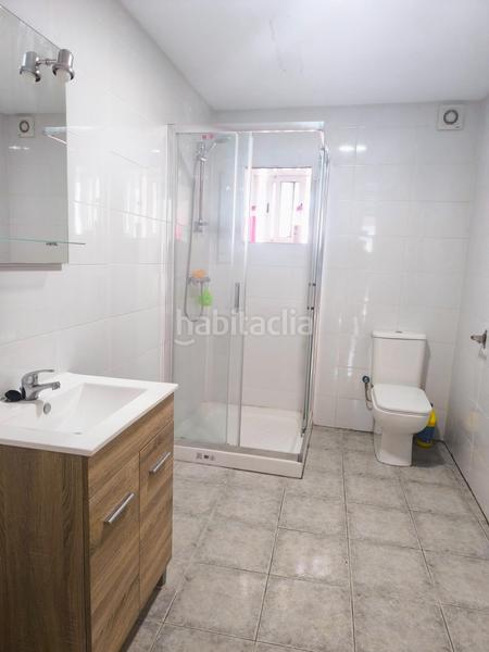 Foto dce8fb08-9727-4186-903b-1e8d74035330. Semi detached house with heating in Campus Norte - San Caetano Santiago de Compostela