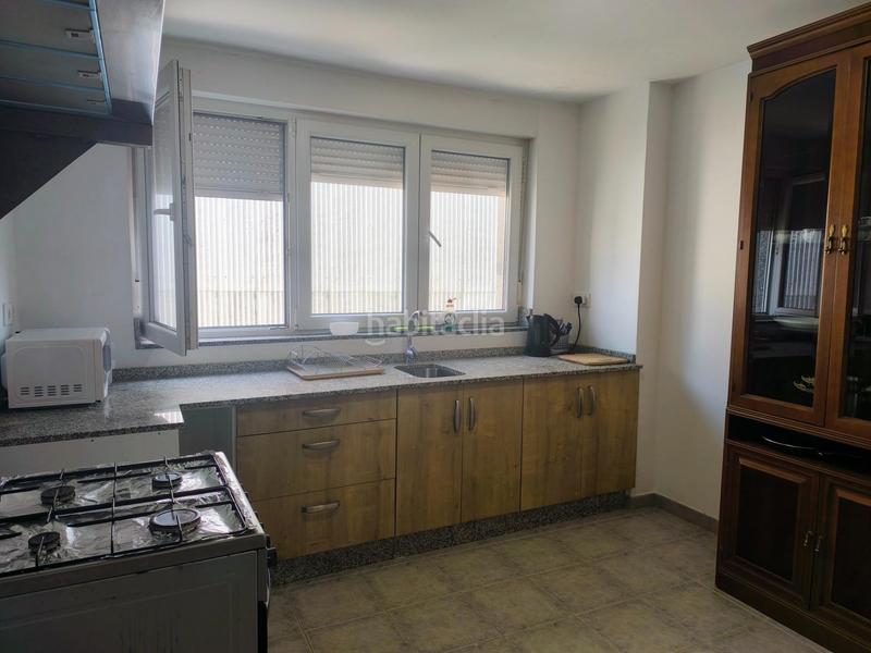 Foto e1804209-992d-4a72-bea6-1b5f69dd9177. Semi detached house with heating in Campus Norte - San Caetano Santiago de Compostela