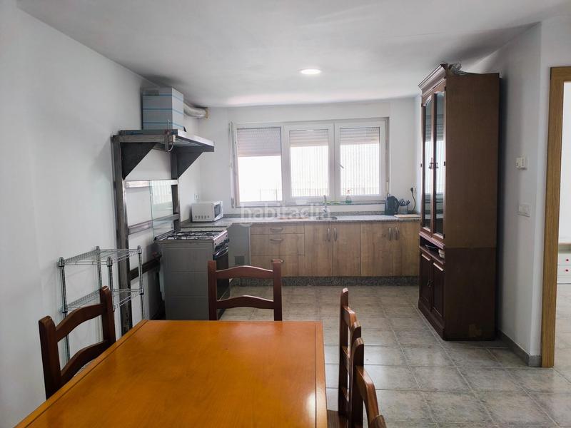 Foto f8013580-4f6f-4f37-905c-b15e9cf28861. Semi detached house with heating in Campus Norte - San Caetano Santiago de Compostela