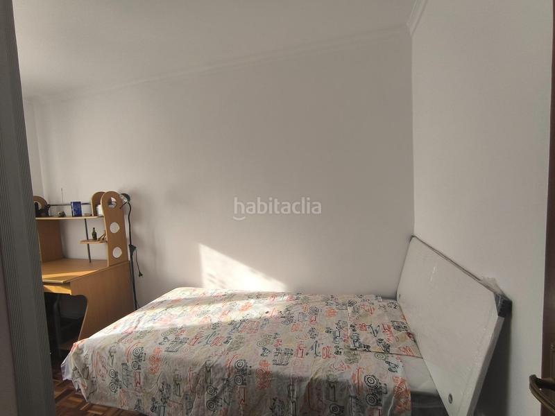 Foto b8bbcce5-c536-4a41-8f29-08517e0f4da6. Alquiler piso  de 3 dorm. en alquiler en santiago en Santiago de Compostela