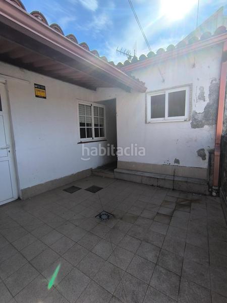Foto e92abb9d-43eb-4744-92da-84ea8b05cfe7. Casa a Campus Sur - Santa Marta Santiago de Compostela