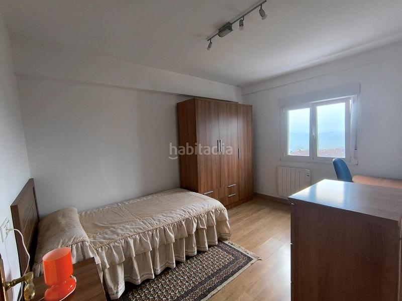 Foto 163746fd-412c-430a-8bdb-c08728c17630. Lloguer pis amb calefacció a Conxo Santiago de Compostela