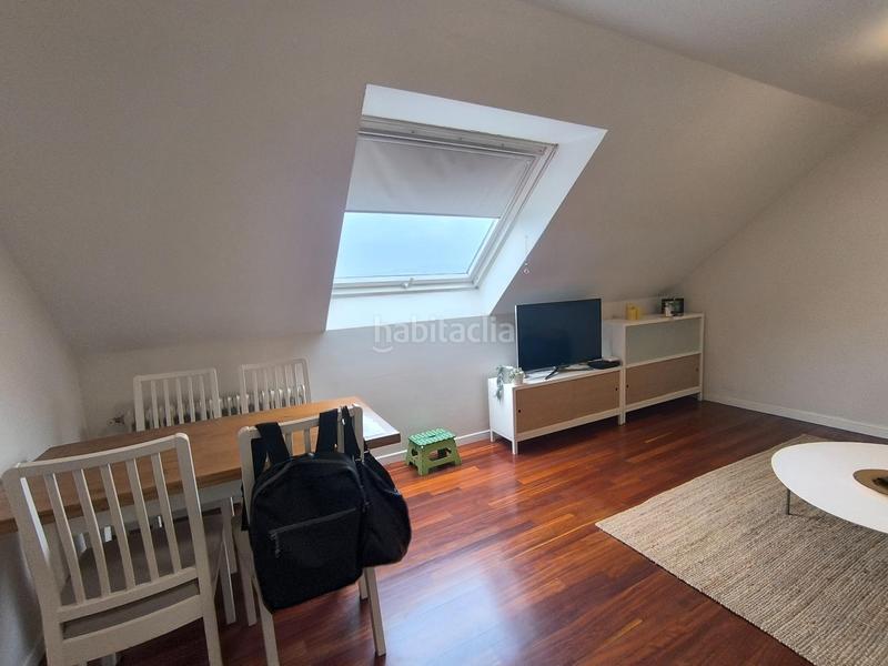 Foto 5b45c299-9865-4cd8-9e14-efd0b0c863d7. Rent penthouse with heating parking in Concheiros - Fontiñas Santiago de Compostela