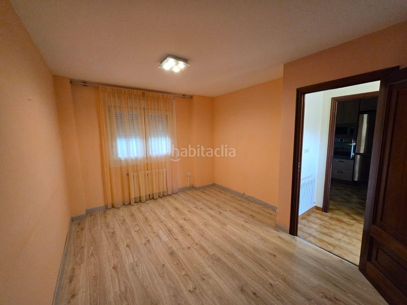 Foto 8b4a7bd3-aa08-4119-a56e-a6c4a38e0545. Casa amb aparcament a Tordoia