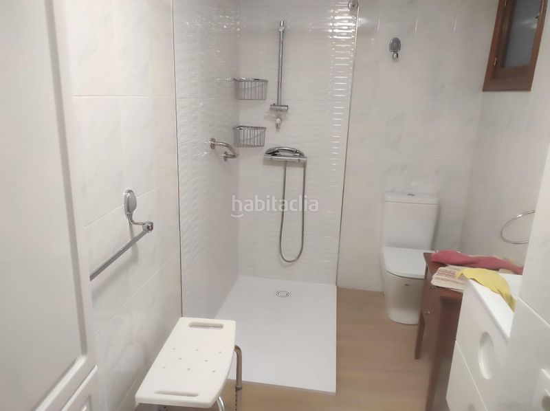 Foto 60166911-5d09-46bf-bab7-af3b3555aedc. Casa amb calefacció a Casco Histórico Santiago de Compostela