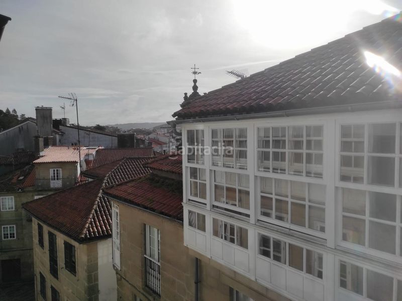 Foto c2d8a4bd-c7cb-4021-8fe3-31ebdac8c198. Casa amb calefacció a Casco Histórico Santiago de Compostela