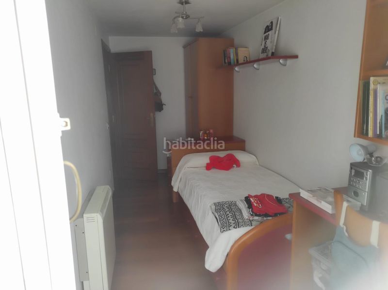 Foto e4b63968-445e-40a4-87f0-f77a9d29ddb2. Casa amb calefacció a Casco Histórico Santiago de Compostela